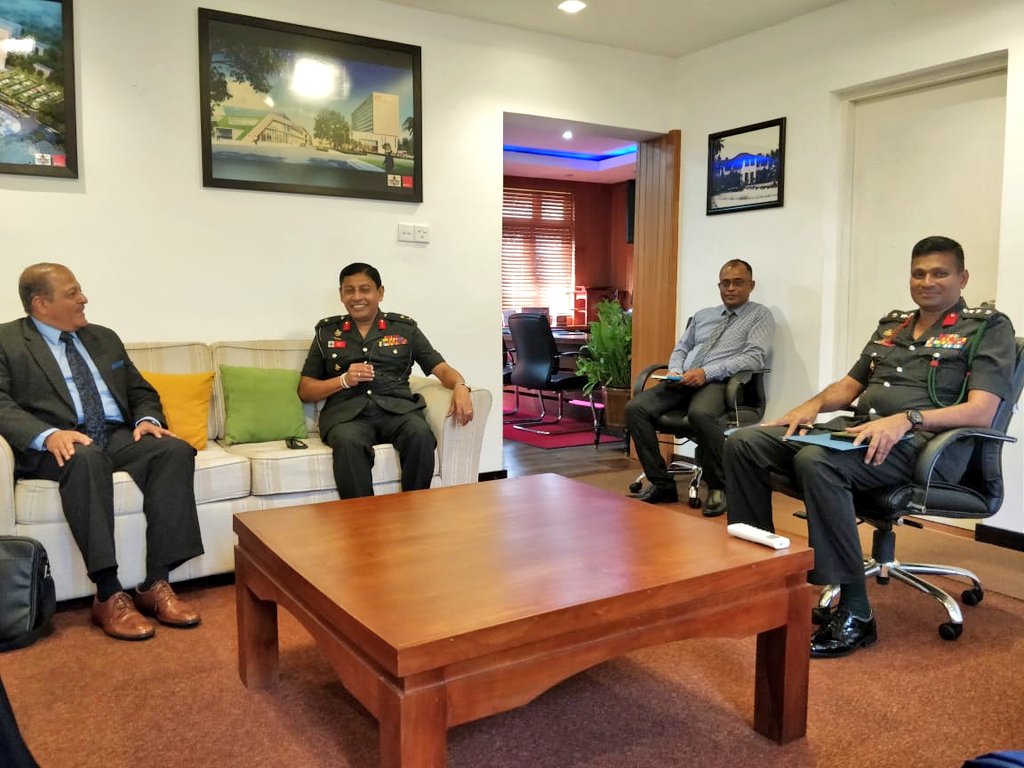 With Director General Amabsooder Sujan R. Chinoy Manohar Parikkar Institute for Defence Studies and Analyses, New Delhi and General Milinda Peirs, Vice Chancellor KDU